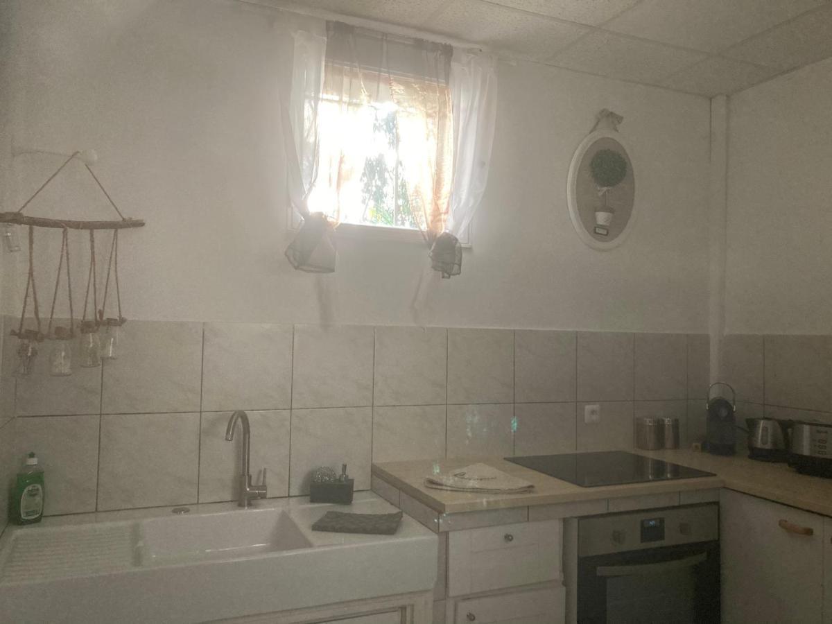 Gite Comme A La Maison Hyeres Exterior photo